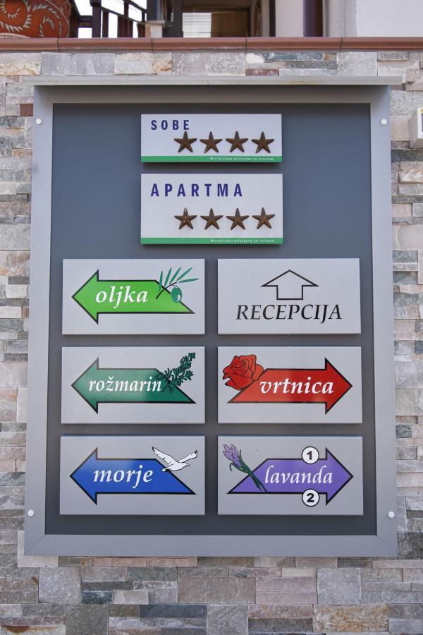Apartmaji Sobe Zvezda Pobegi المظهر الخارجي الصورة