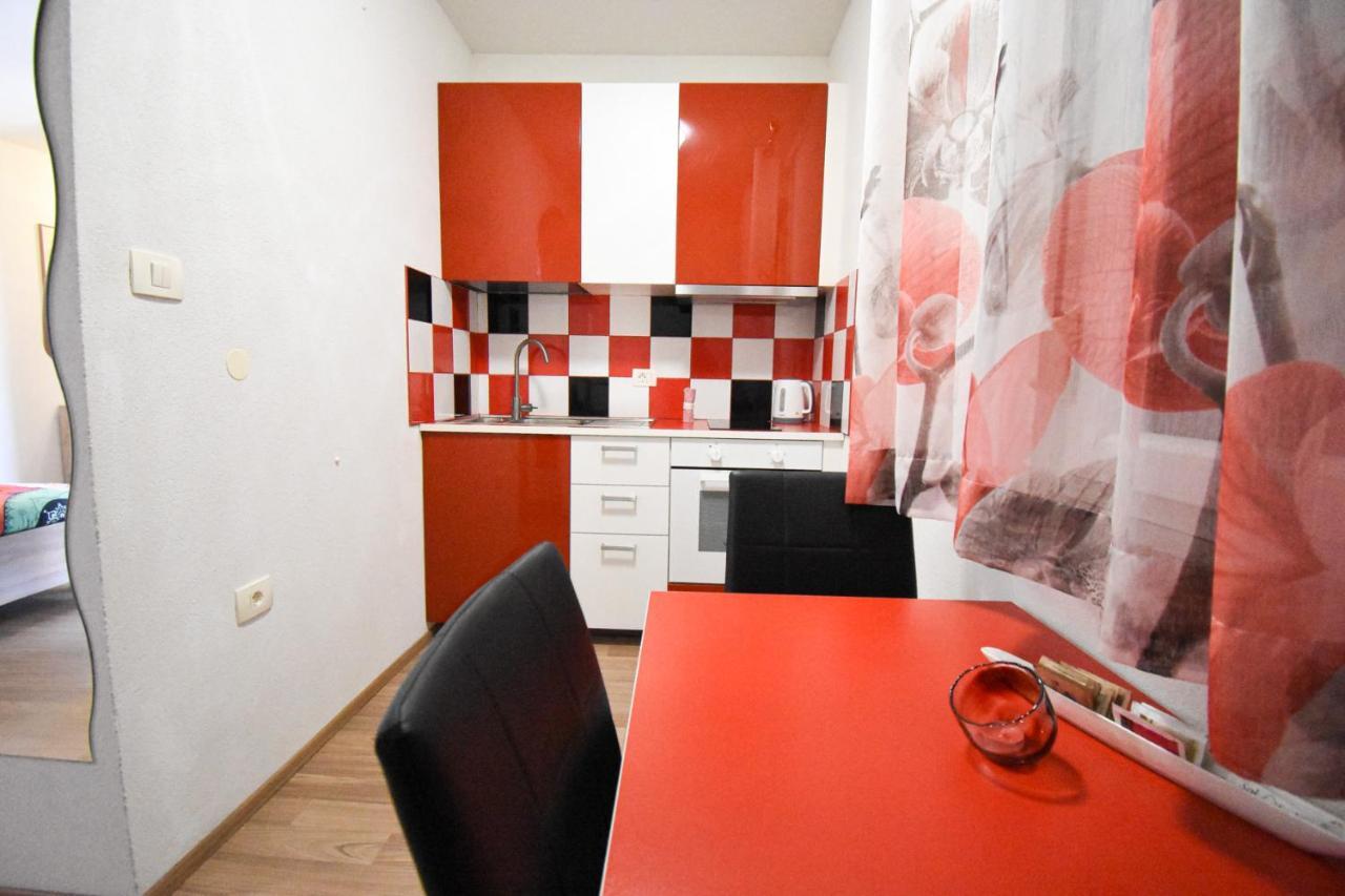 Apartmaji Sobe Zvezda Pobegi المظهر الخارجي الصورة